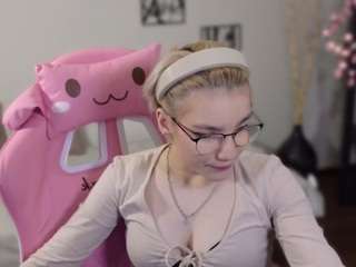 meganlora3 Live Webcam on CamSoda