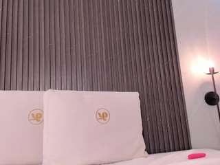  mia-dollce chat room