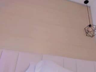 Miia-blaze live cam preview
