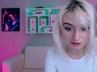 rachel-bloom Live Webcam on CamSoda