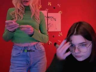 rina-glow webcam model