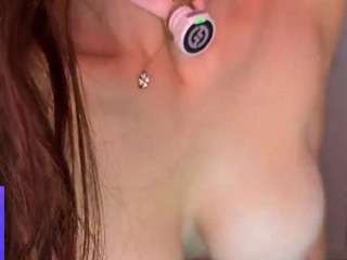 Live webcam model scarlettmoonmuse on Soda Cams