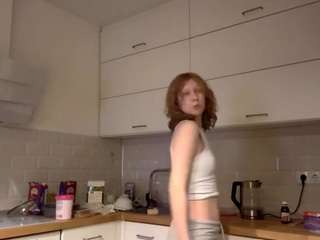 sharronhelzer webcam