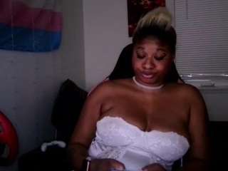 sugarbearlove87 from CamSoda is Freechat