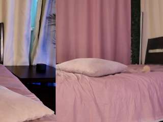 webpetite's CamSoda show and profile