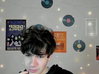 damon-rich Live Webcam on {site_name}