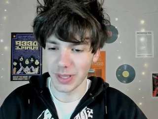  damon-rich chat room