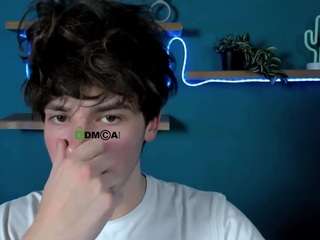 damon-rich Live Webcam on {site_name}