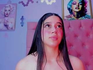  meganluxxe chat room