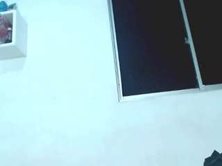 meridaandwither webcam model