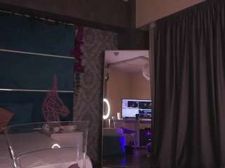 sopyluxen Live Webcam on CamSoda