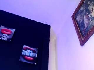  kyliemoann chat room