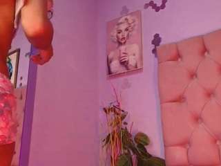 kyliemoann webcam model