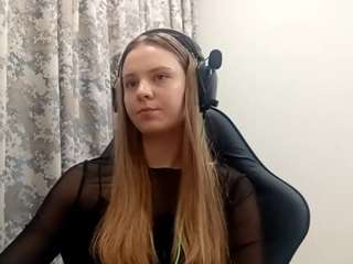 lylamellenthin's CamSoda show and profile