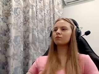 lylamellenthin Live Webcam on CamSoda