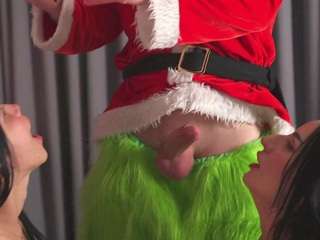 pop-doll Live Webcam on CamSoda