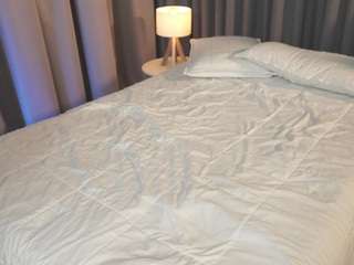 pop-doll Live Webcam on CamSoda