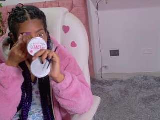 thianaahorny Anal live webcam