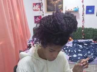 thianaahorny