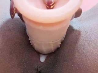 thianaahorny