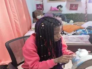 Thianaahorny live webcam show