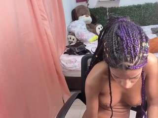 Thianaahorny live webcam show