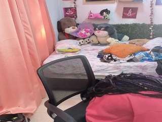 thianaahorny