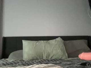 Live webcam model aliyahluv on Soda Cams