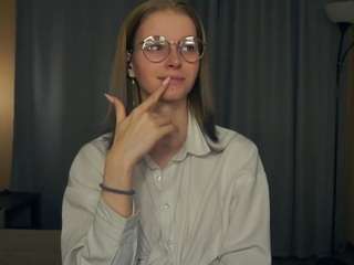 eboniebalmes's CamSoda show and profile