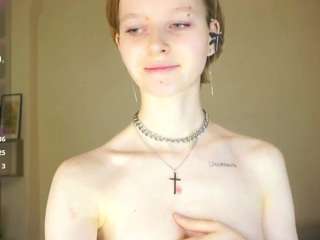 eboniebalmes's CamSoda show and profile