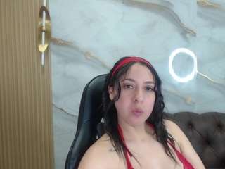 gabriella-storm-tf Finger live webcam