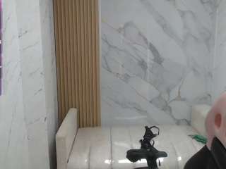 gabriella-storm-... Live Webcam on CamSoda