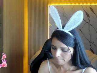 valery-tf's CamSoda show and profile