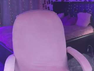 karambamoon webcam camsoda model stream image