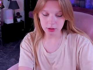 KarambaMoon live webcam show