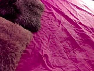 missjulieta's CamSoda show and profile