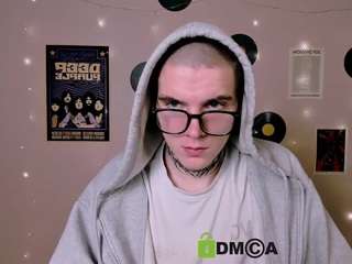 drew-soft webcam model