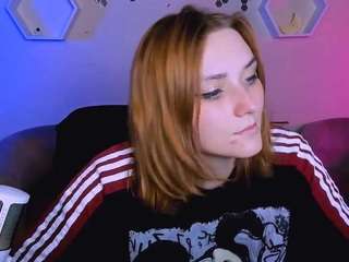 kim-classy webcam model