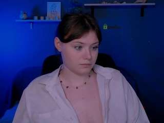 kim-classy webcam