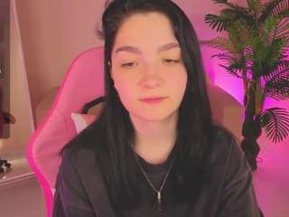 lindasweetiest Live Webcam on CamSoda