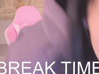 lindasweetiest's CamSoda show and profile