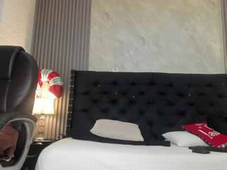 Live webcam model camilabouzas1 on Soda Cams