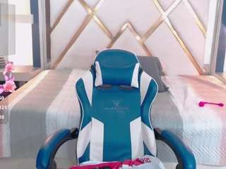 chloe-prg