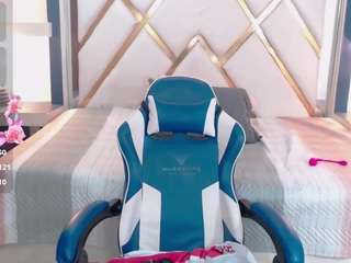 chloe-prg