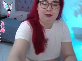 chloe-prg live cam preview