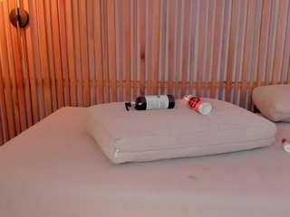 eve-west Live Webcam on CamSoda