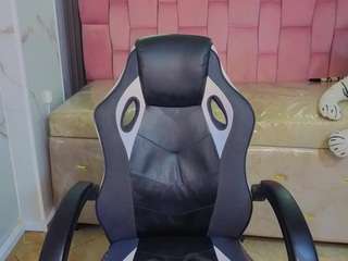 madelen-b's CamSoda show and profile