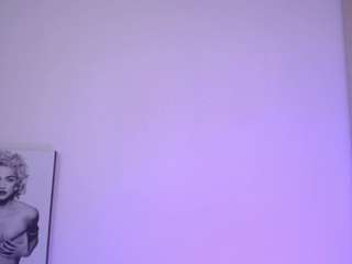 Milliebobby live cam — anal toys, black hair, brown eyes