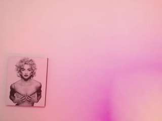 Milliebobby live webcam show