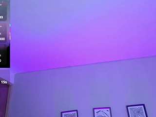 sweetbellavalery webcam model